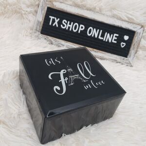 It's fall in Love PARIS Theme Mirror Jewelry Box